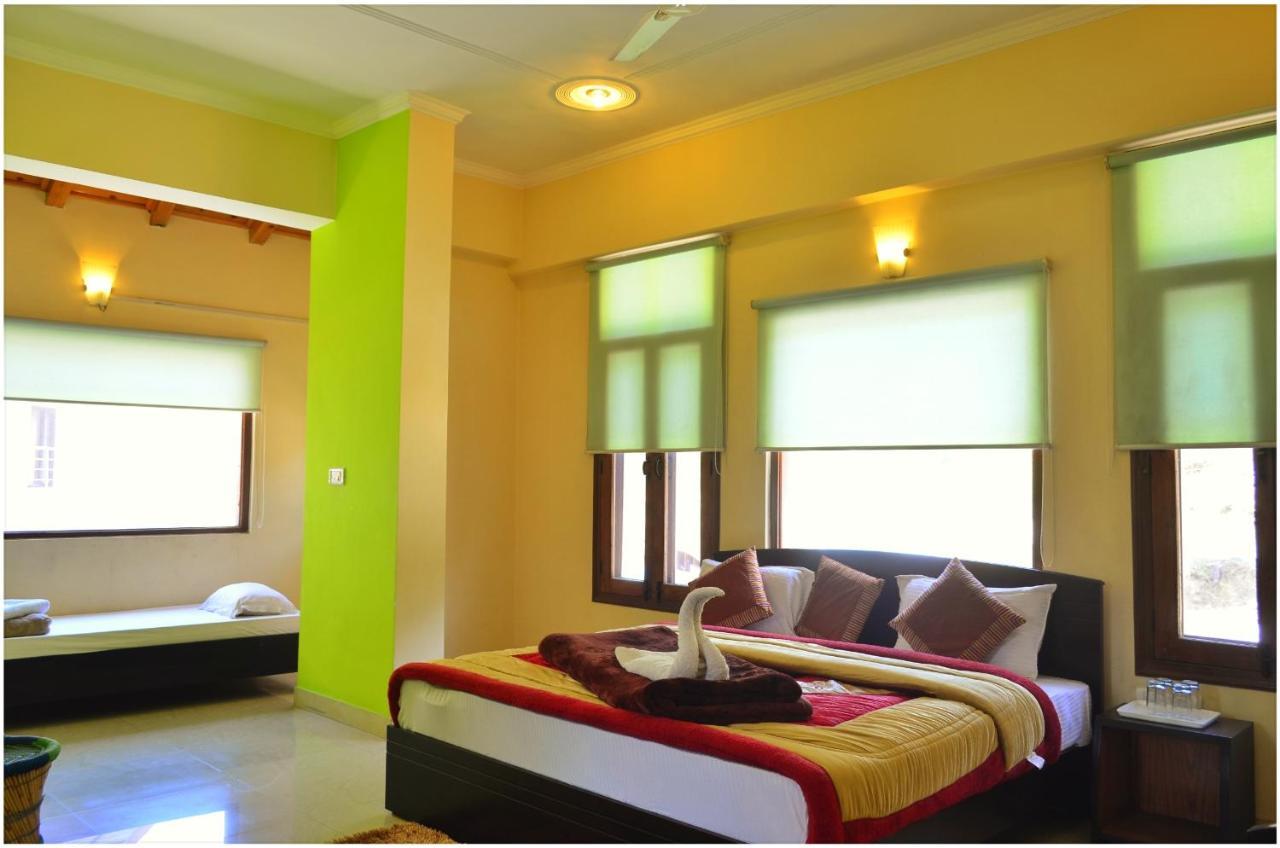 Shivalik River Retreat Almora Exterior foto