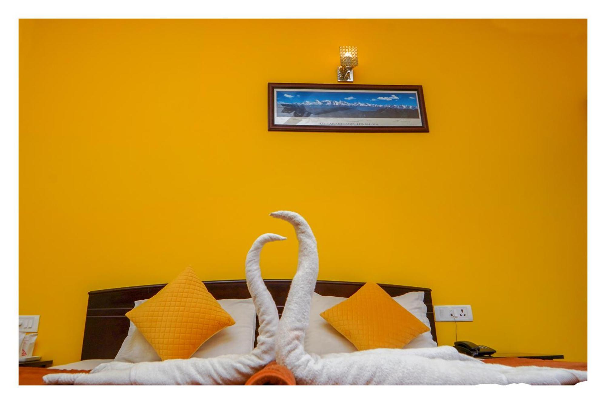 Shivalik River Retreat Almora Exterior foto