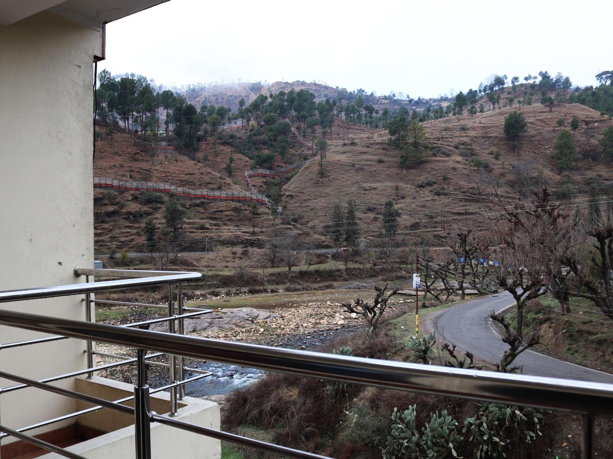 Shivalik River Retreat Almora Exterior foto